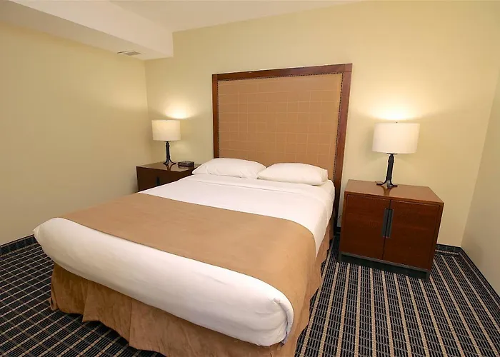 Medicine Hat Inn & Suites