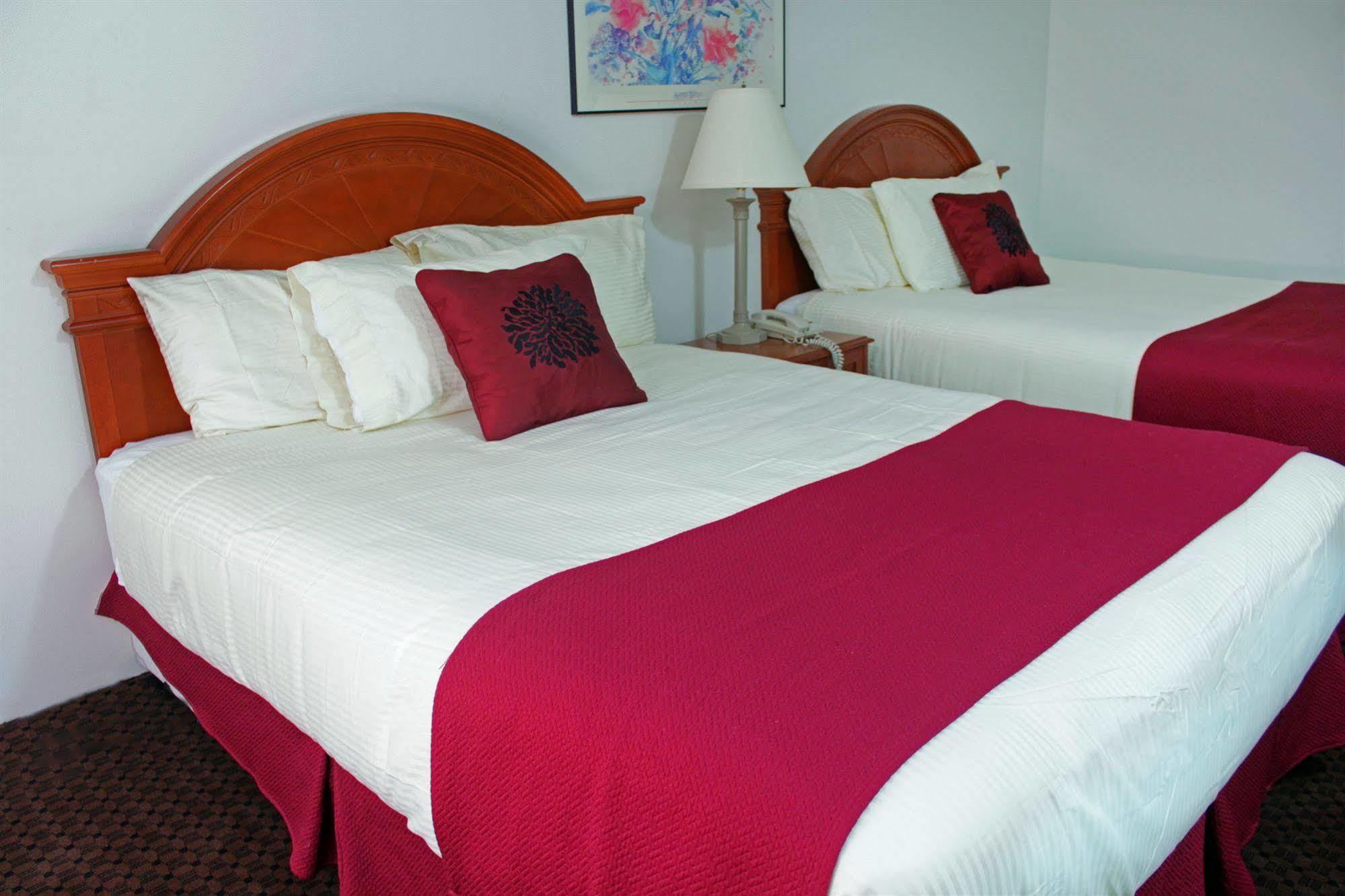 Hotel Ramada By Wyndham Medicine Medicine Hat