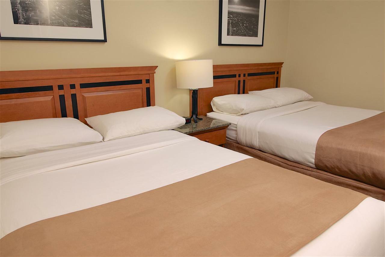 Medicine & Motel Medicine Hat