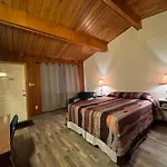 Ace Crown Motel