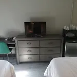 Park Lane Motor Hotel Medicine Hat