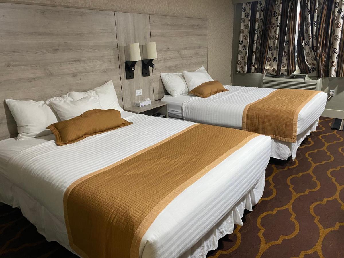 Ramada By Wyndham Medicine Hotel