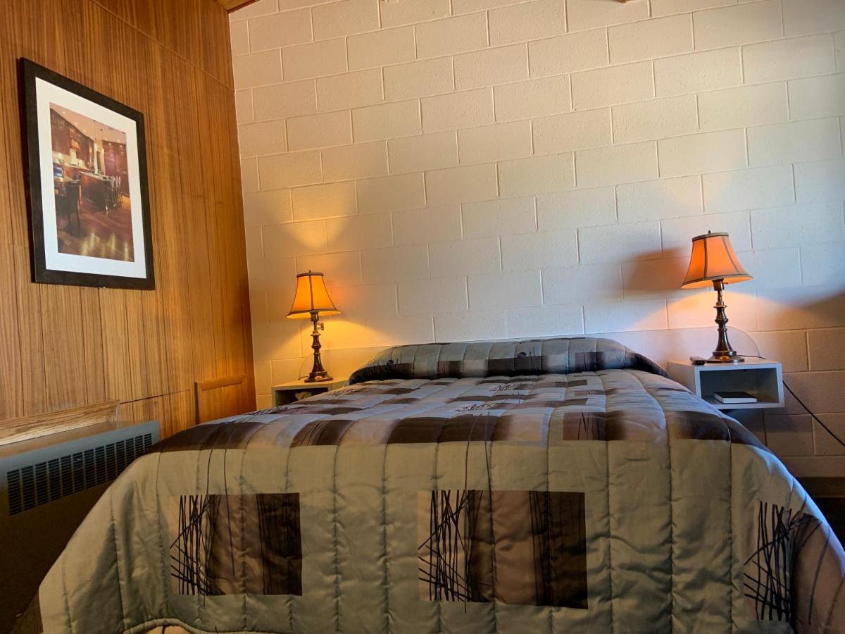 Ace Crown Motel 2*