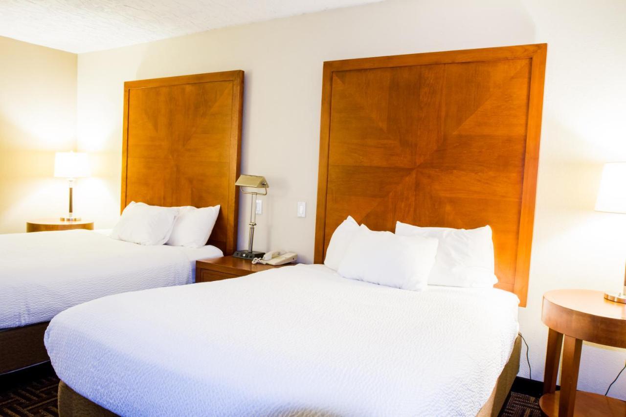 Wyndham Garden Medicine Conference Center Hotel