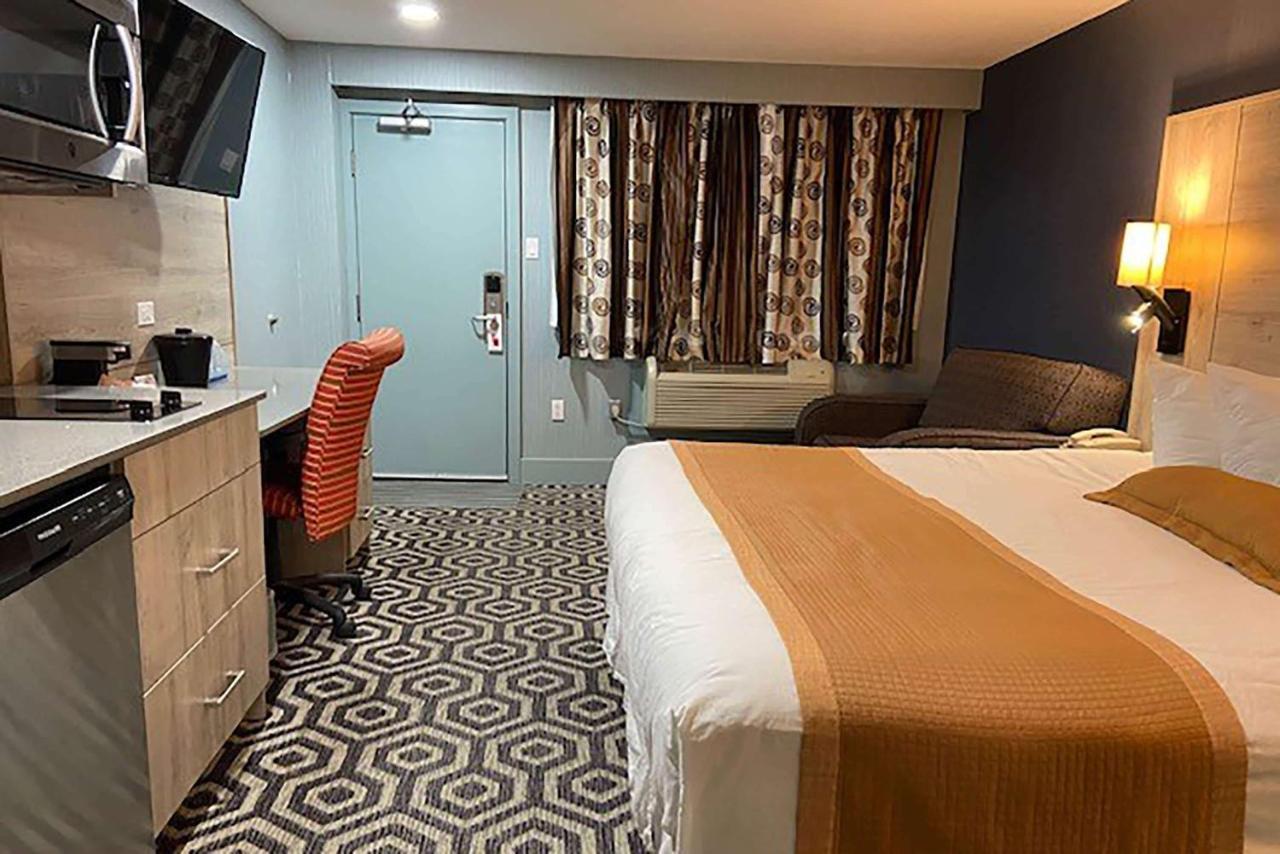 Ramada By Wyndham Medicine