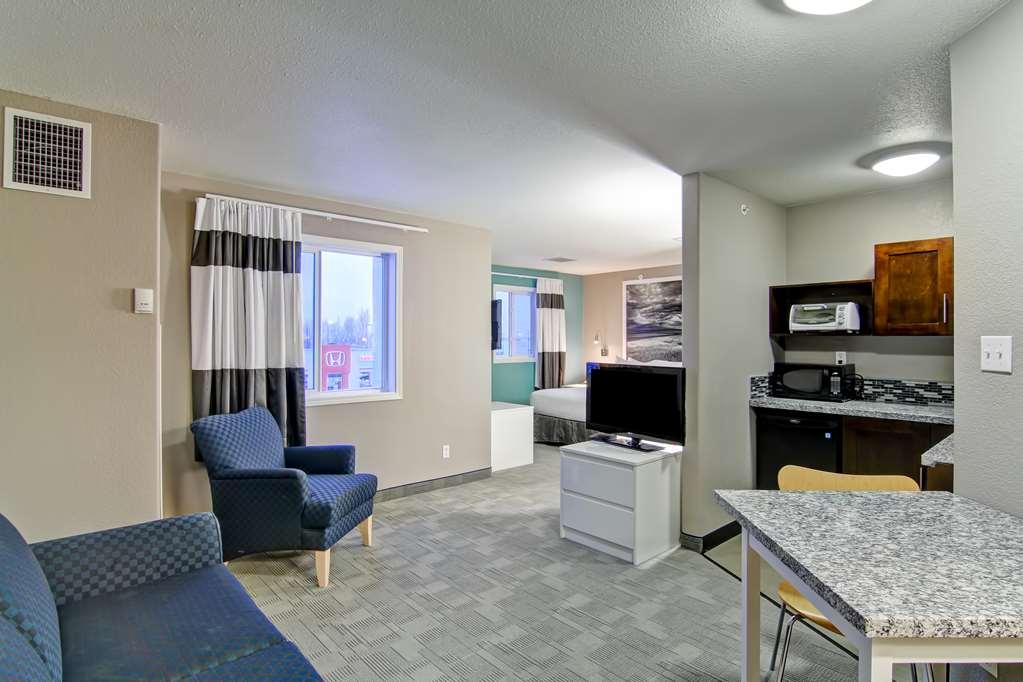 Medicine Motel 2*