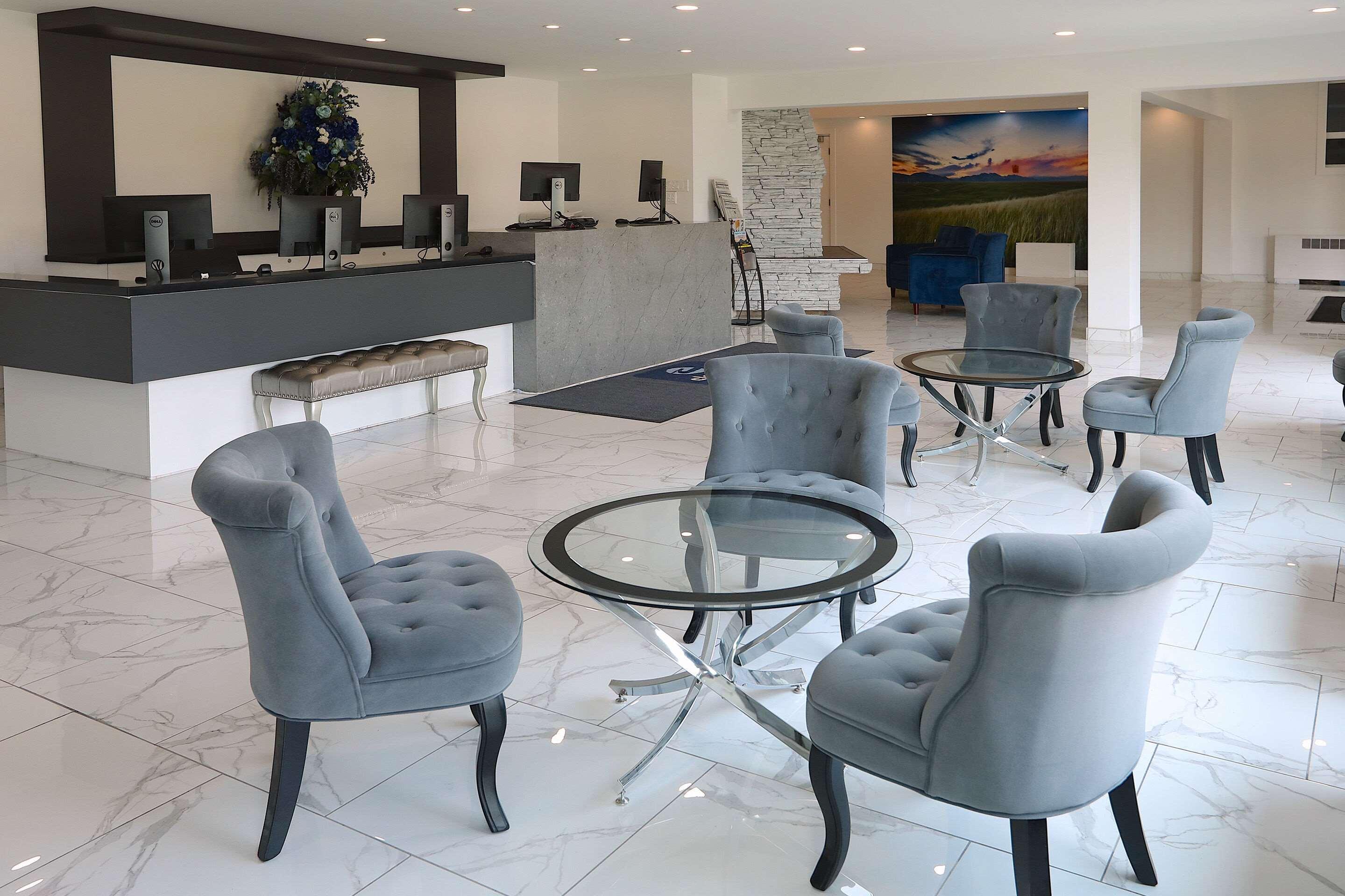 Clarion Pointe Hotel Medicine Hat
