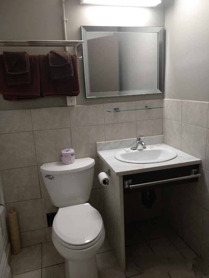 Park Lane Motor Motel 2*
