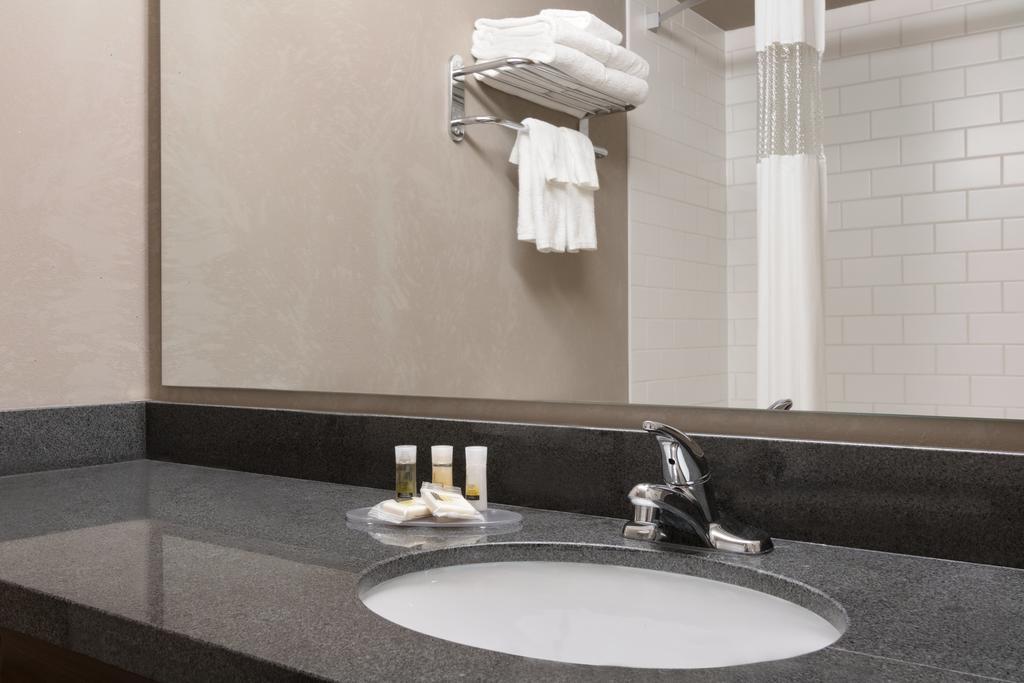 Hotel Days By Wyndham Medicine Medicine Hat