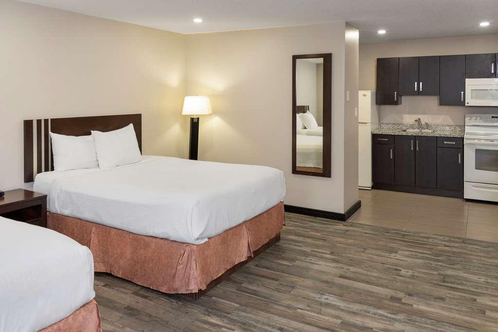 Hotel Econo &