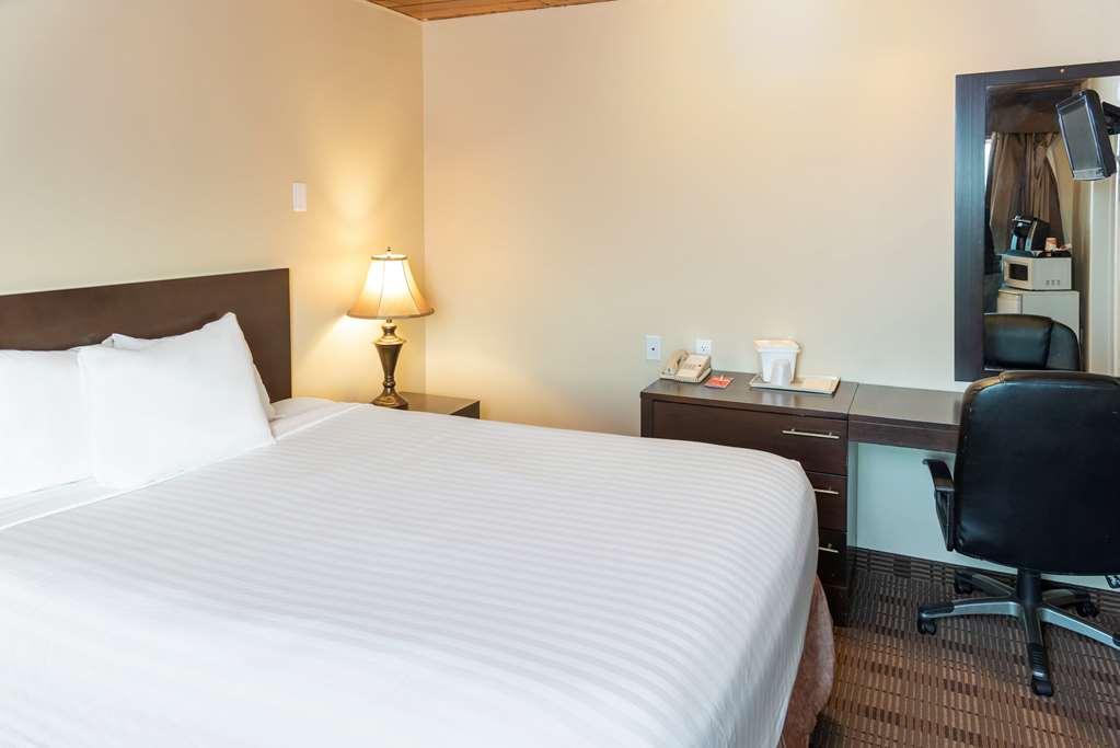 Hotel Econo & 2*
