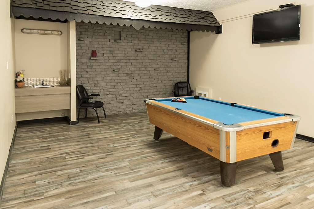 Hotel Econo &