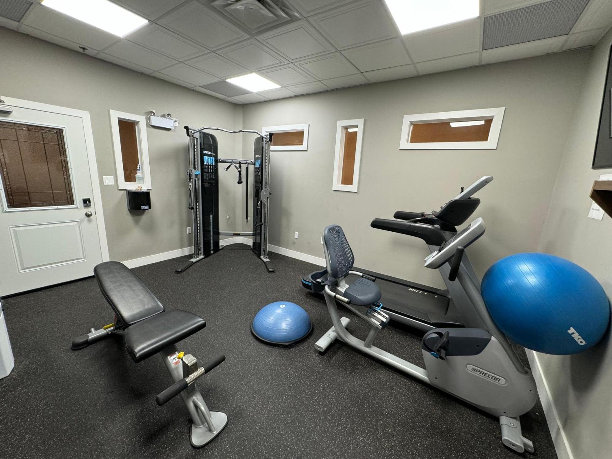 Hotel Baymont By Wyndham Medicine Medicine Hat