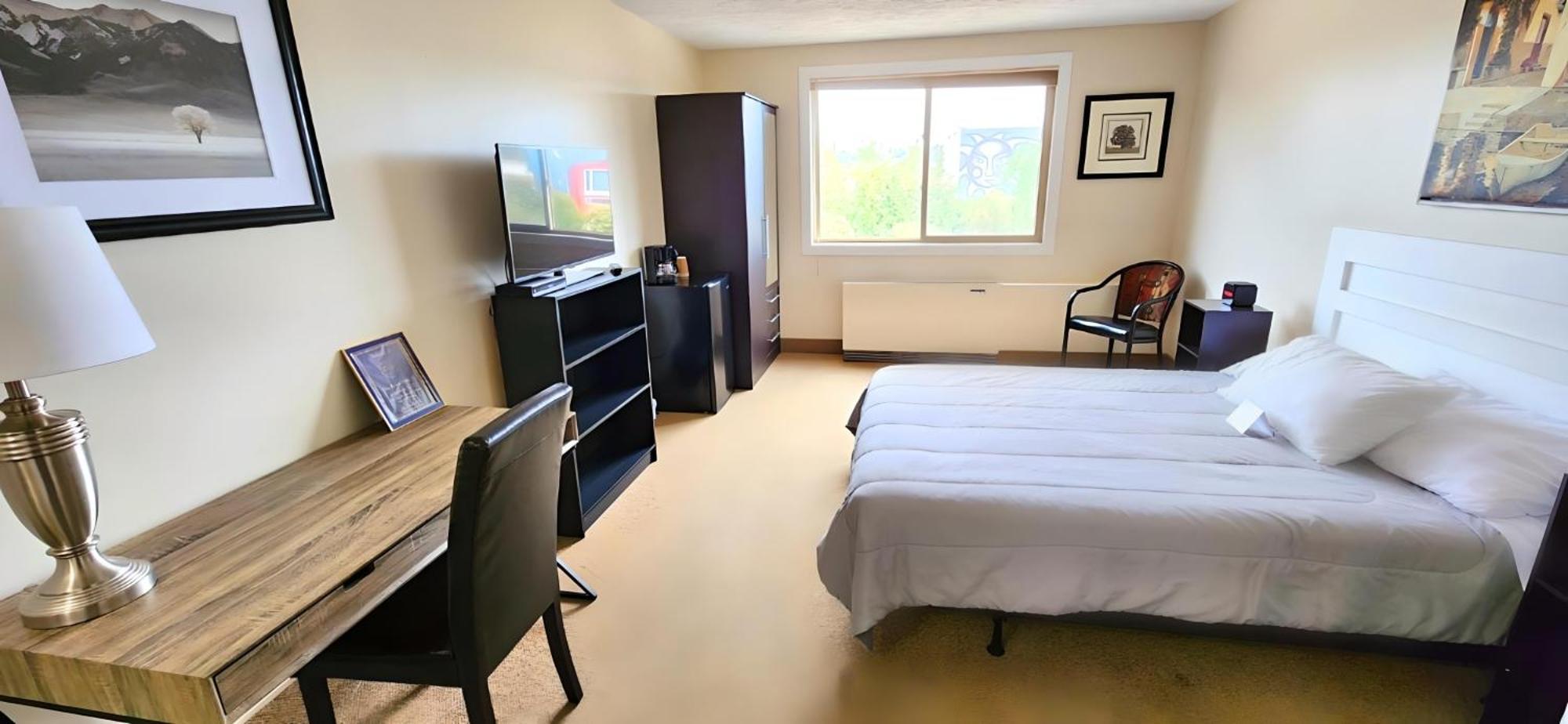 The Medicine Hotel 2*