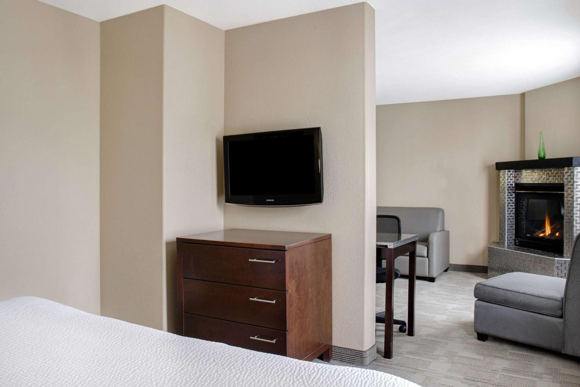 Hotel Days By Wyndham Medicine