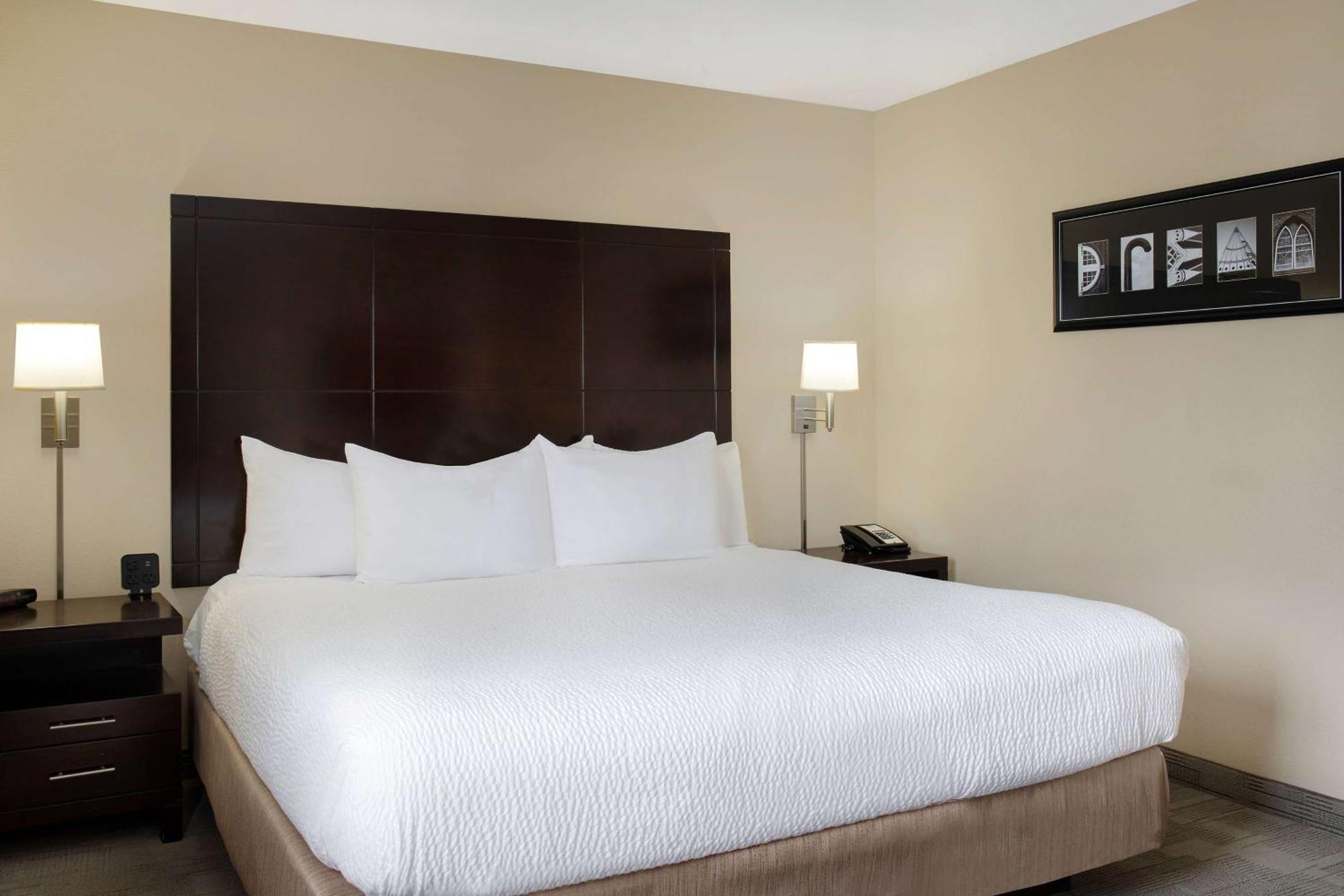Days By Wyndham Medicine Hotel Medicine Hat