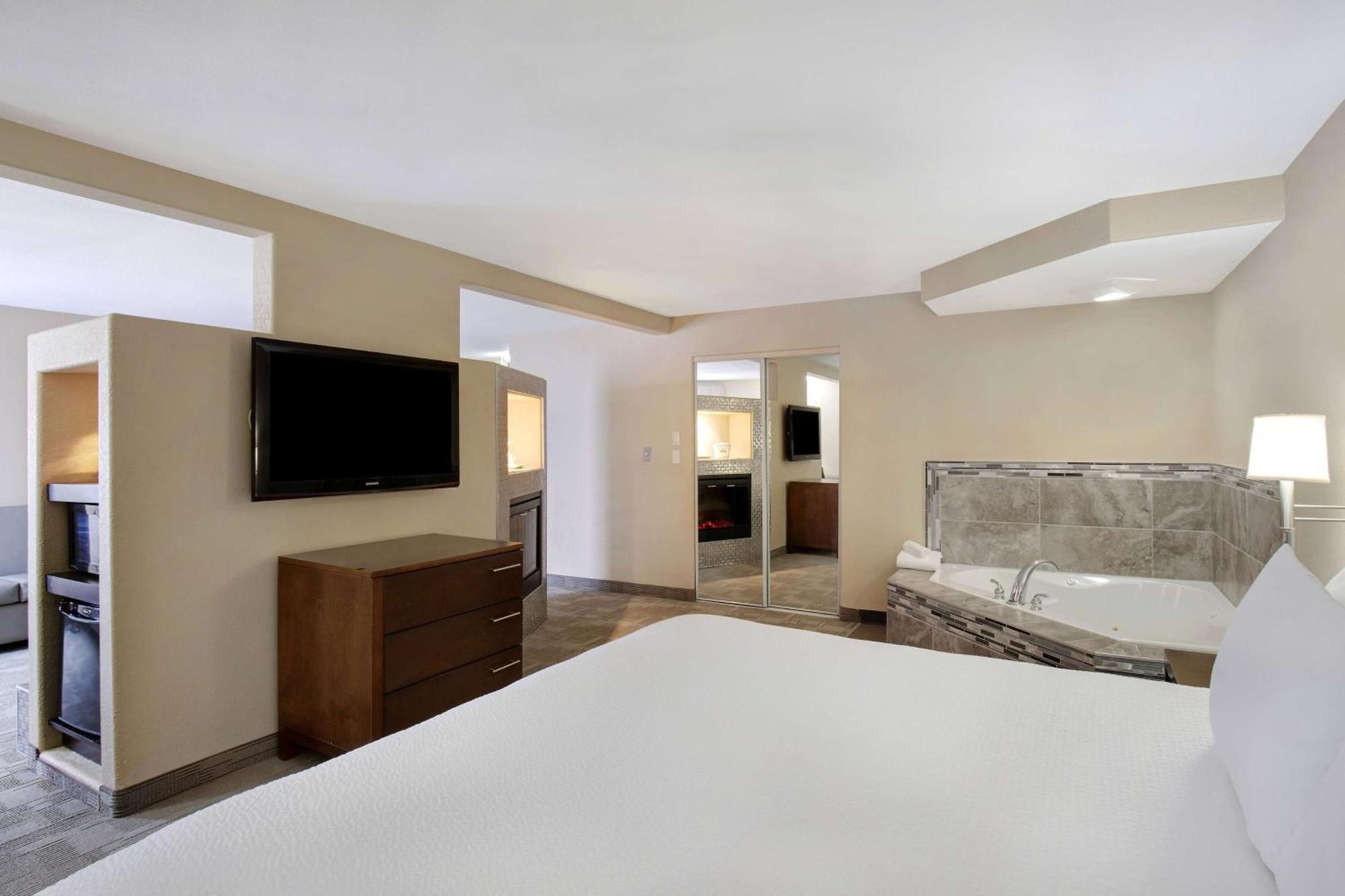 Days By Wyndham Medicine Hotel 3*