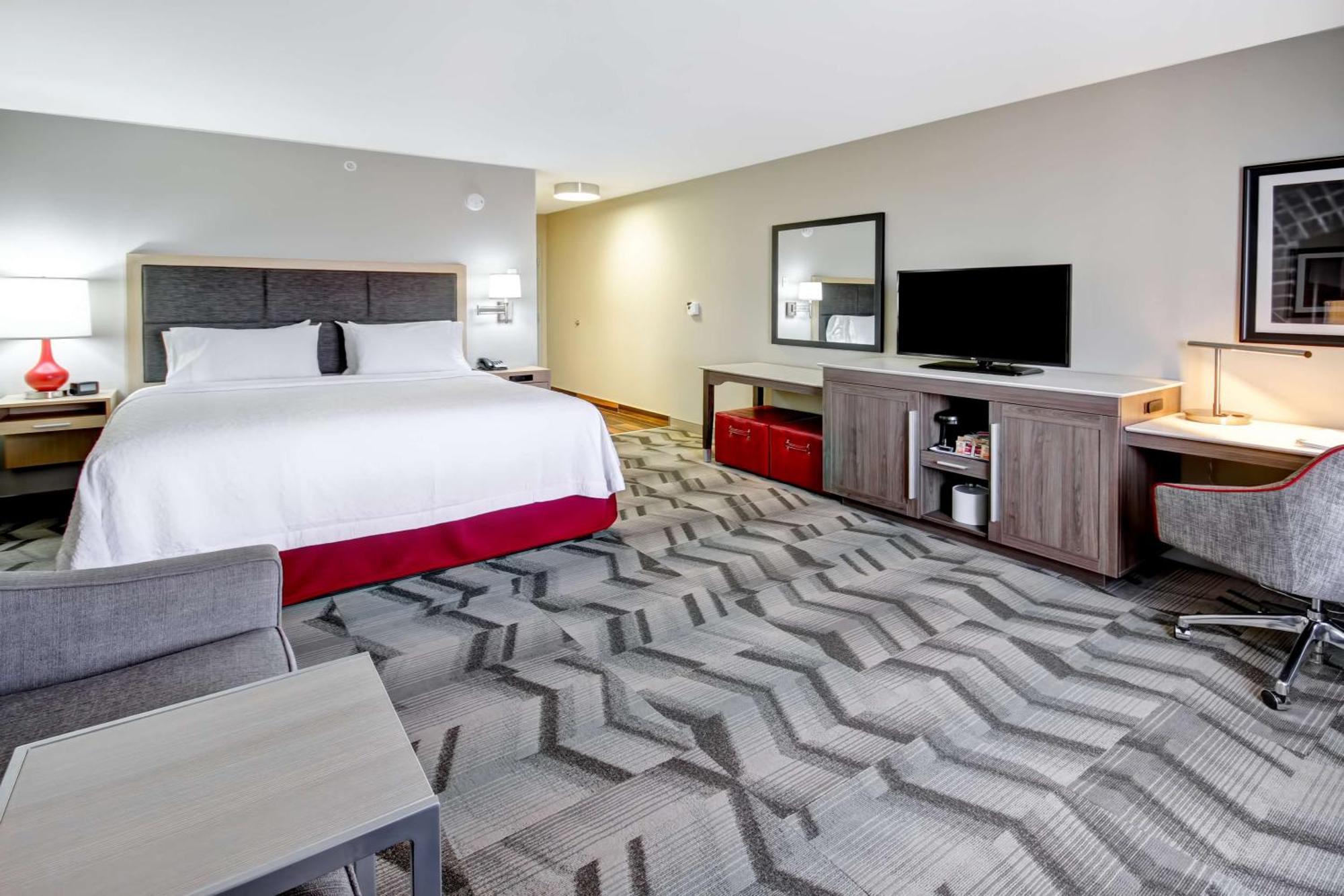 Hotel Hampton & - Medicine 3*