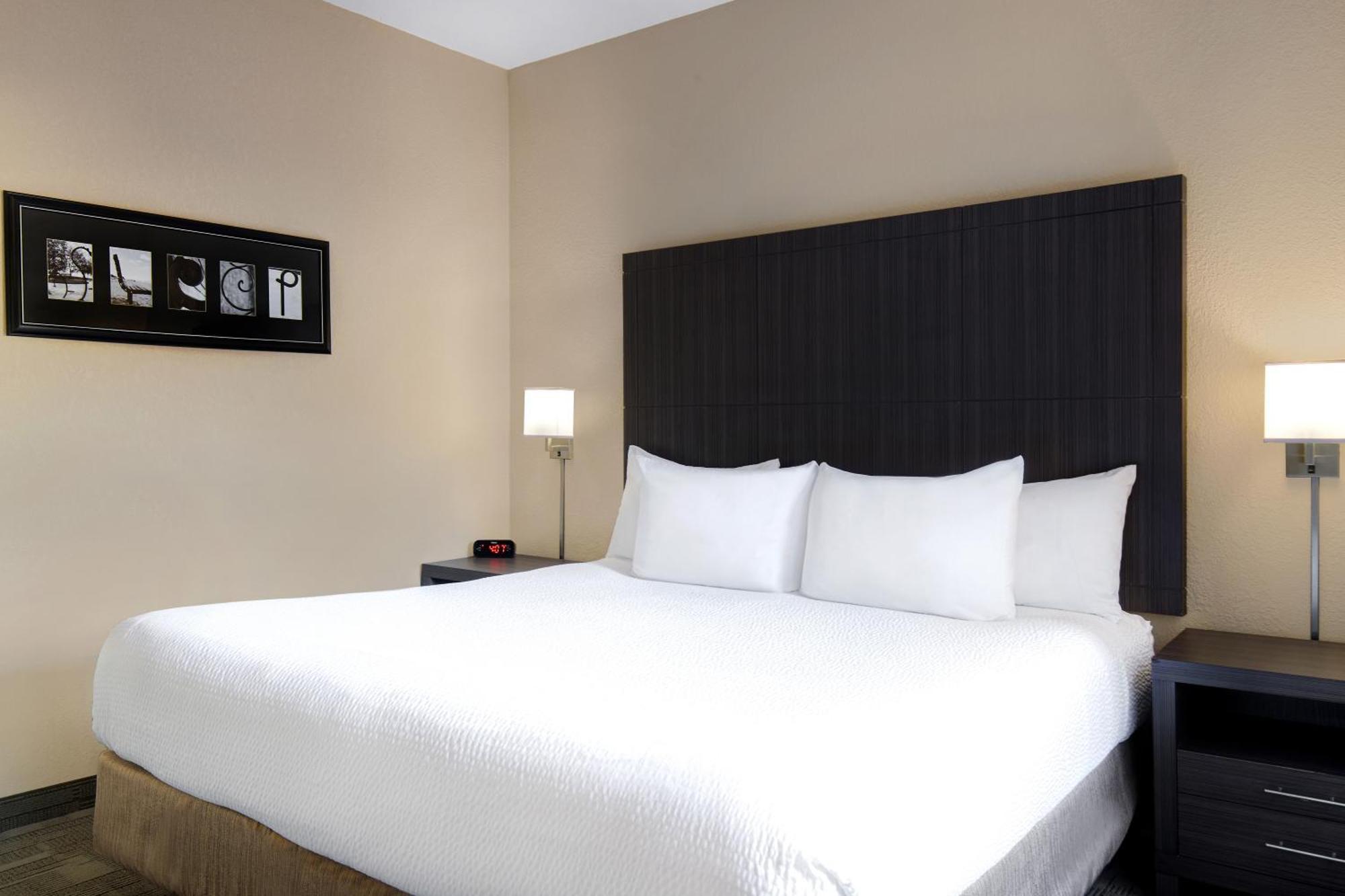 Hotel Days By Wyndham Medicine 3*