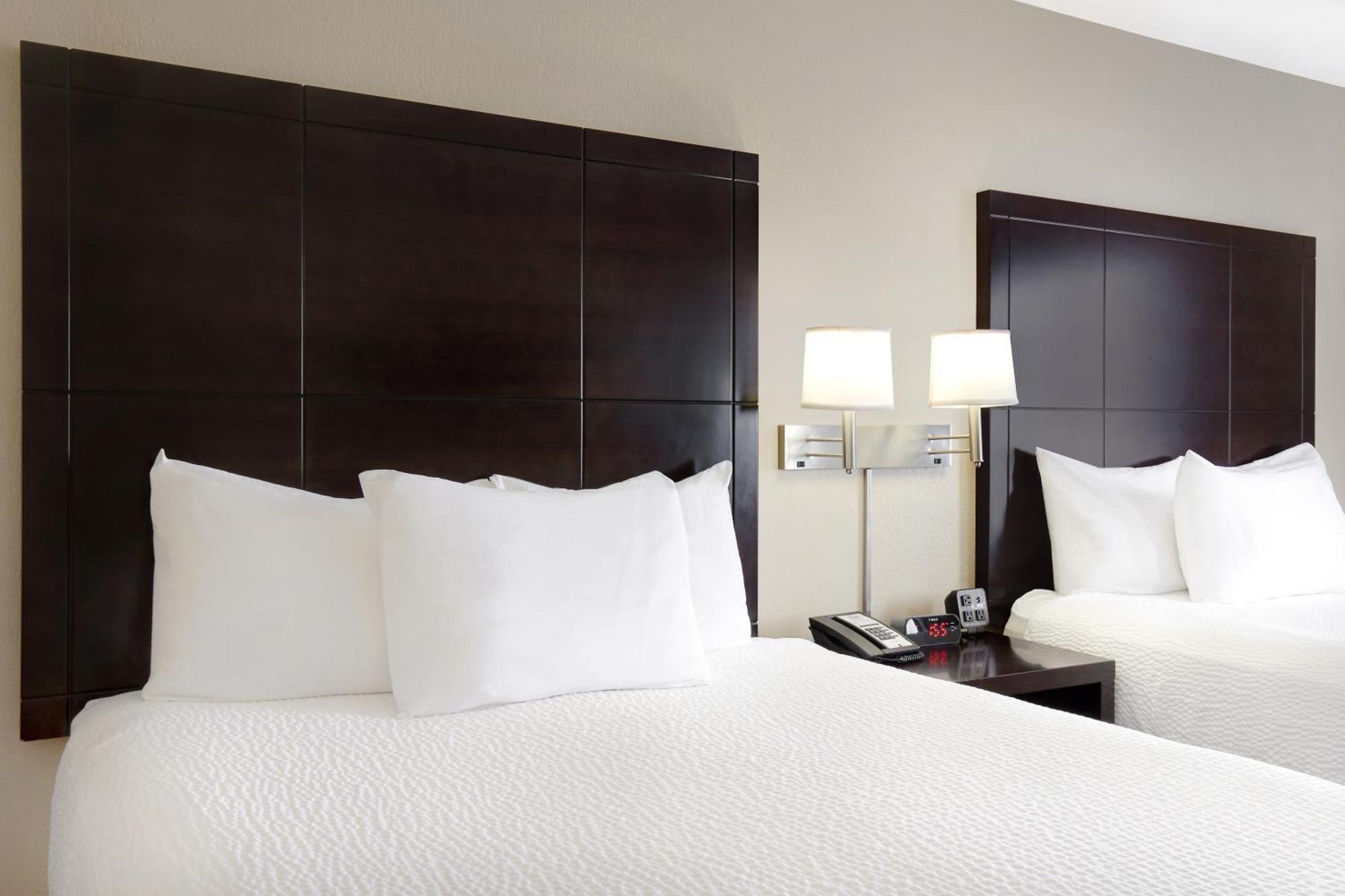 Days By Wyndham Medicine 3* Medicine Hat