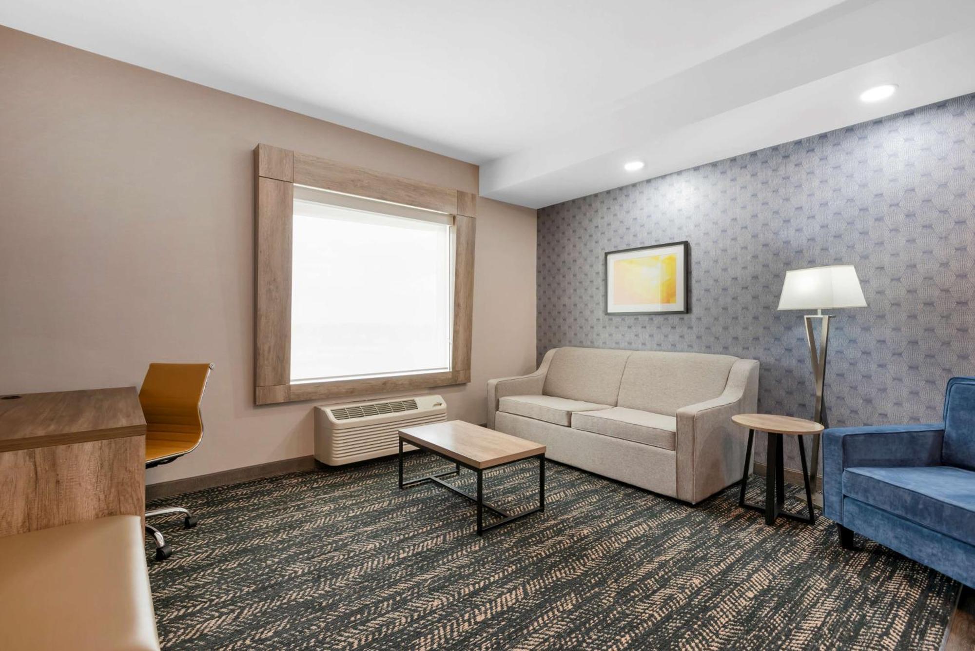 Western Premier Executive Residency Medicine Hotel Medicine Hat