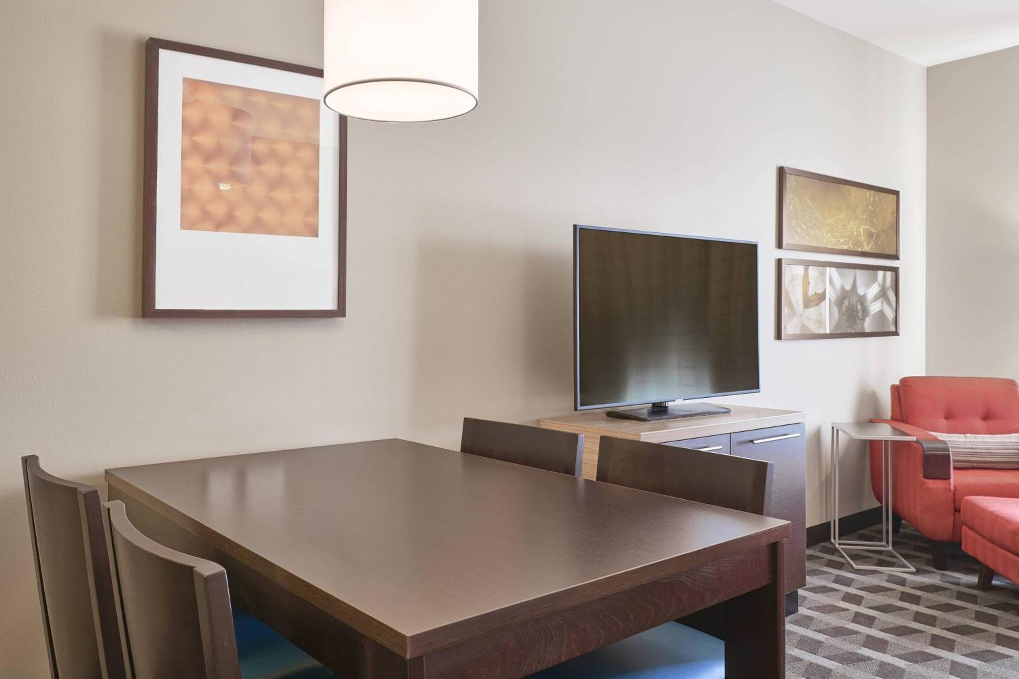 Towneplace By Marriott Medicine Hotel