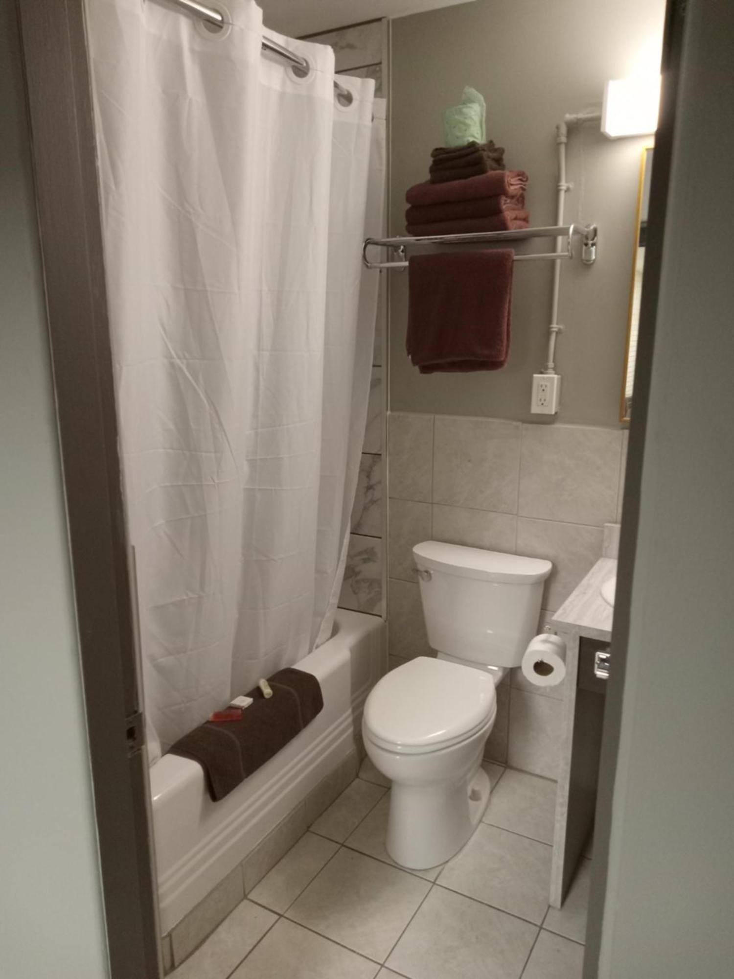 Park Lane Motor Motel 2*