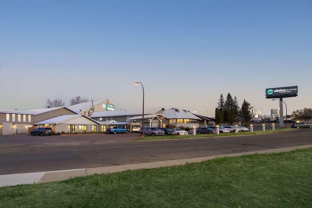 Hotel Clarion Pointe Medicine Hat