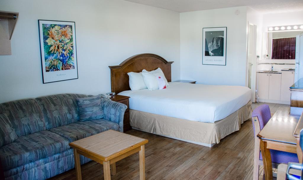 Ramada By Wyndham Medicine