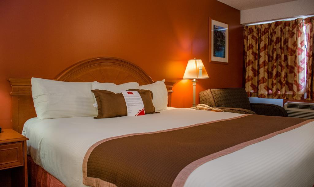 Ramada By Wyndham Medicine
