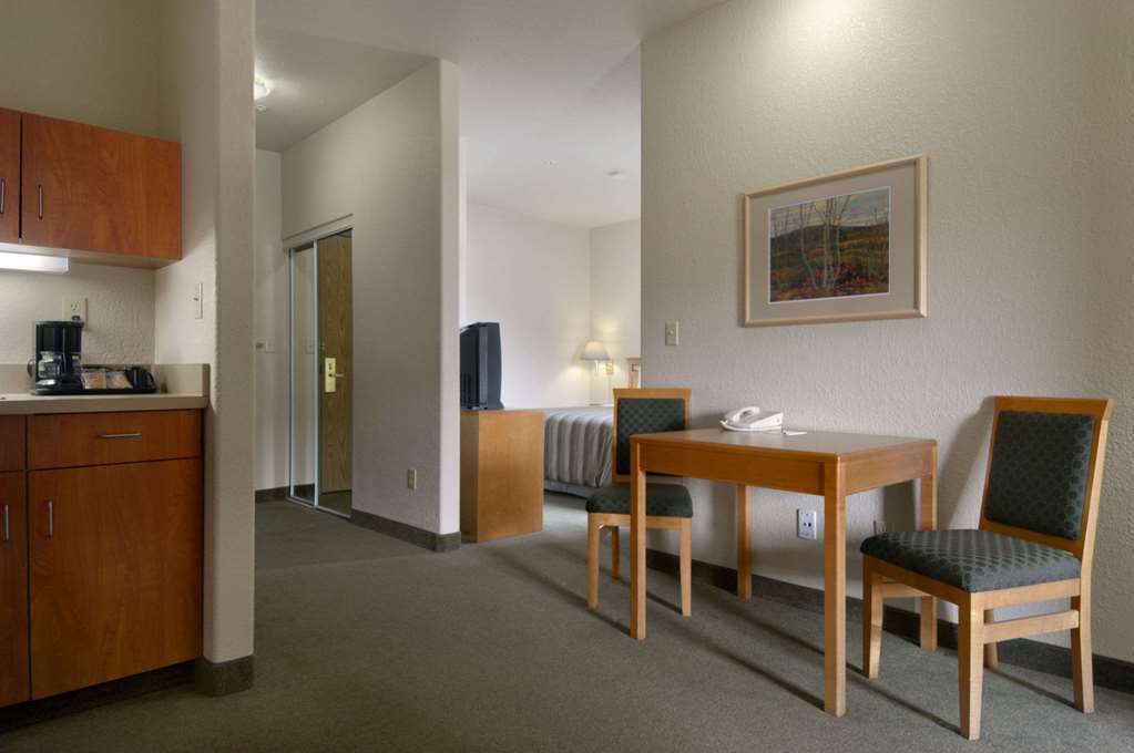 Days By Wyndham Medicine Medicine Hat