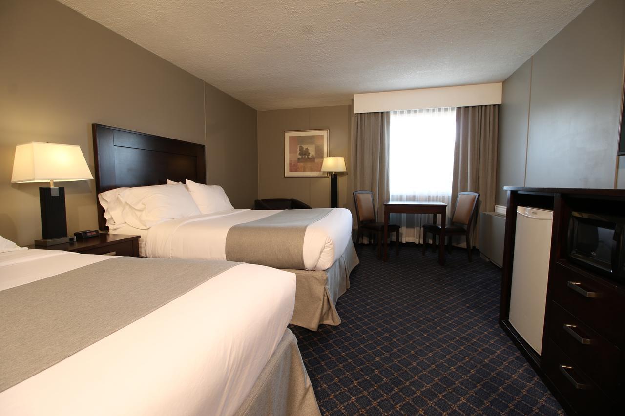 Clarion Pointe 3*