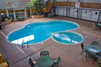 Ramada By Wyndham Medicine Hotel Medicine Hat