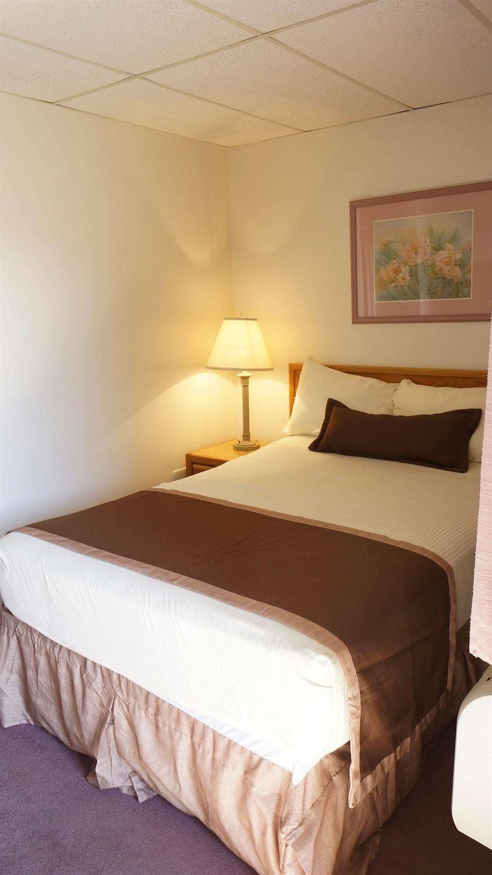 Ramada By Wyndham Medicine