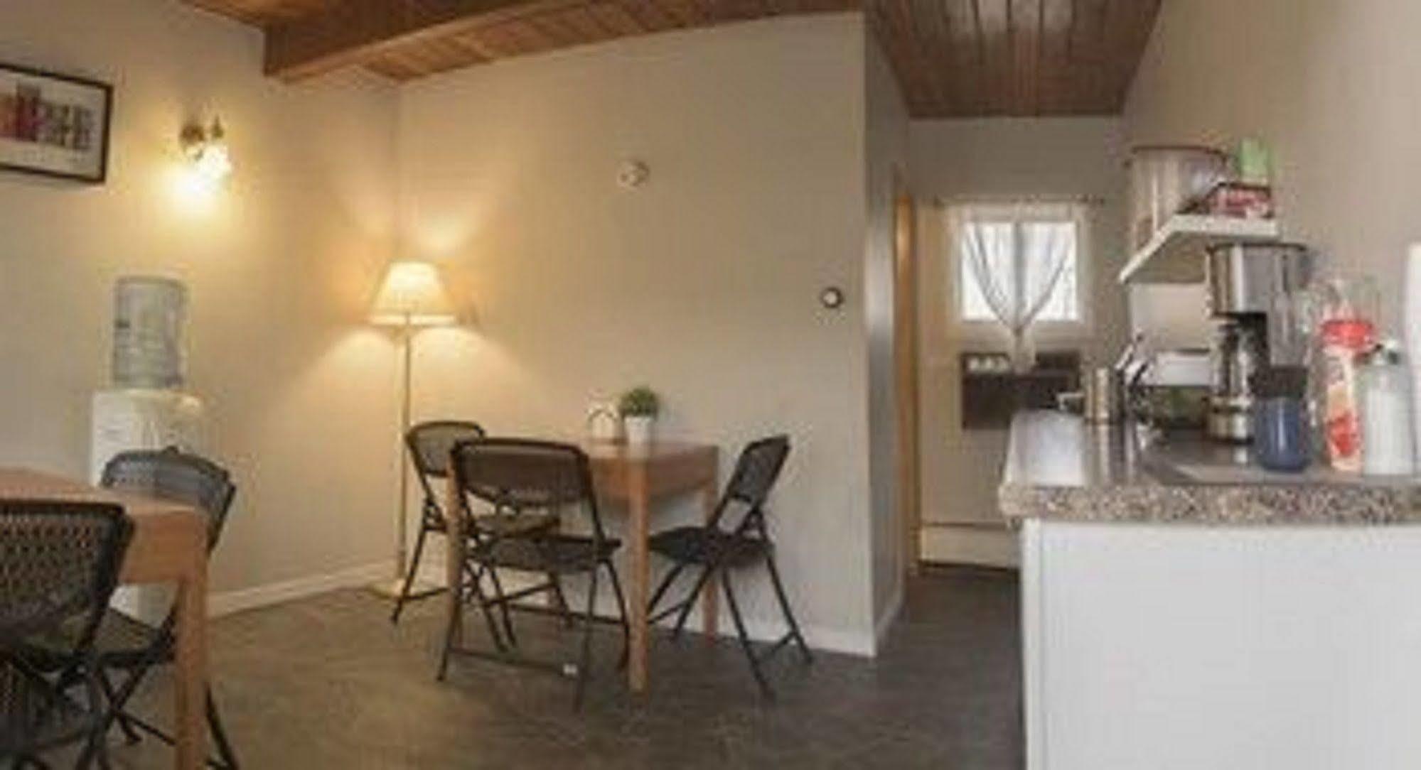 Sun-dek Medicine Hat