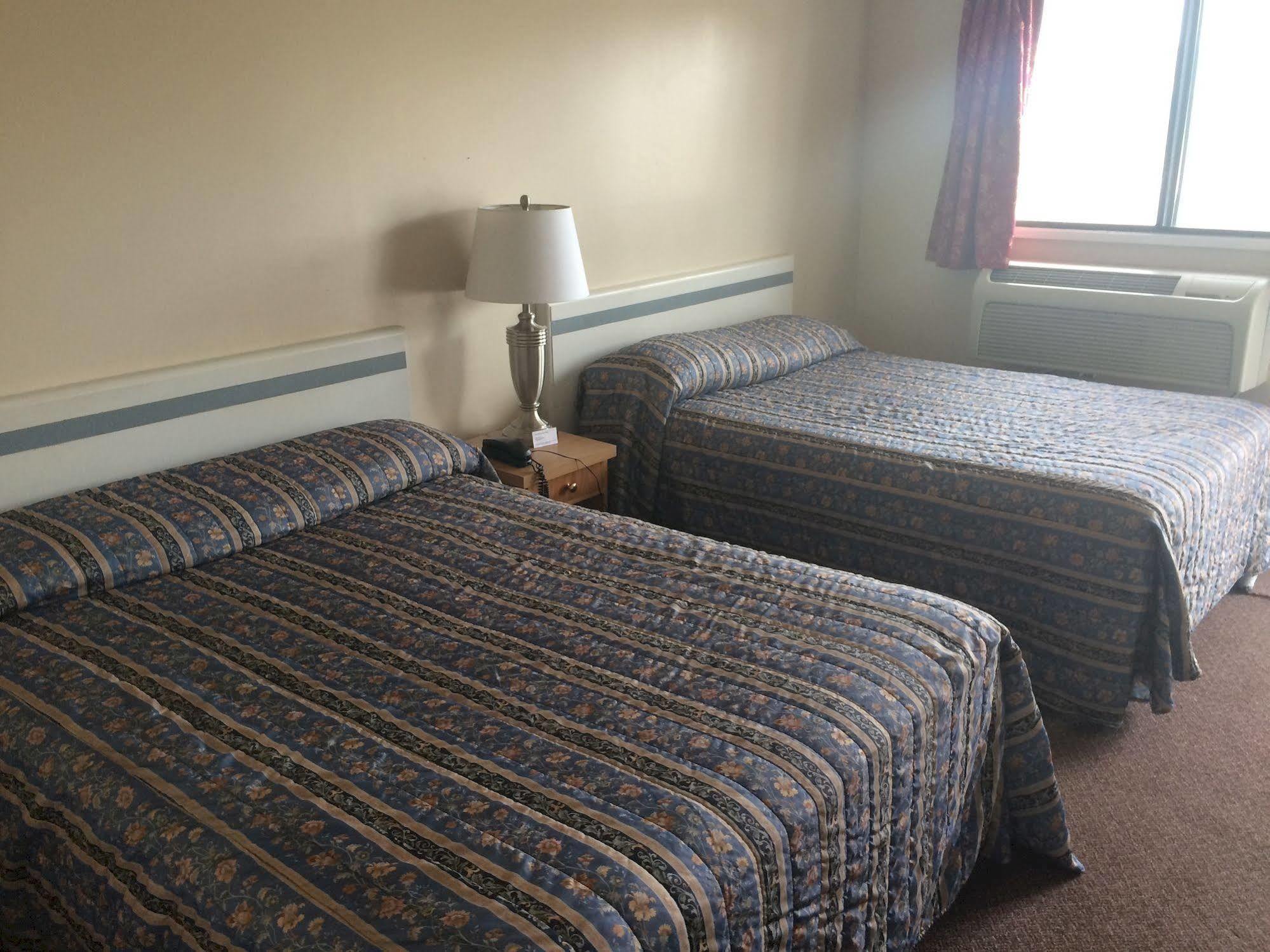 Motel Pals And Rv Park Medicine Hat