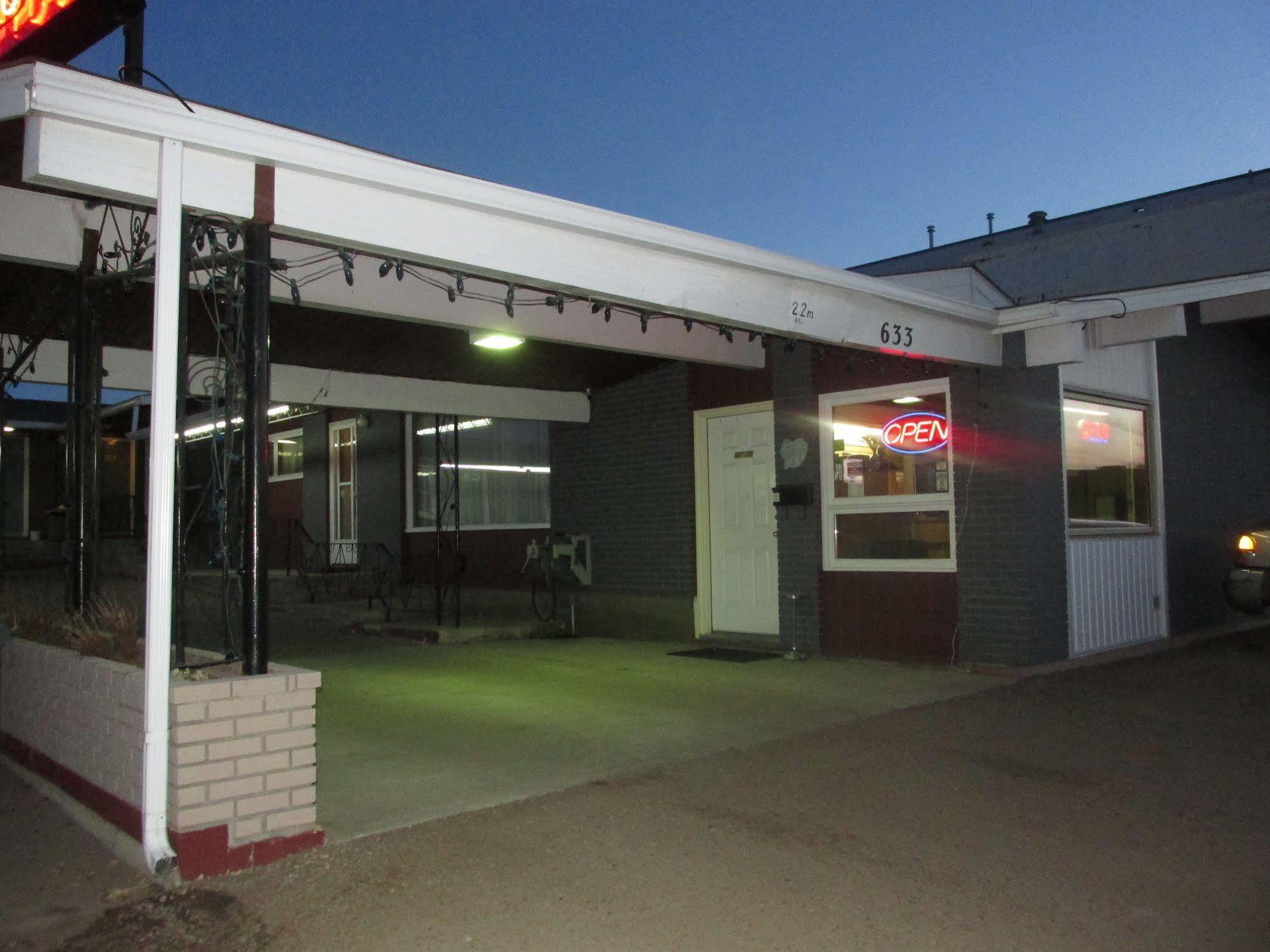 Ace Crown Motel 2*