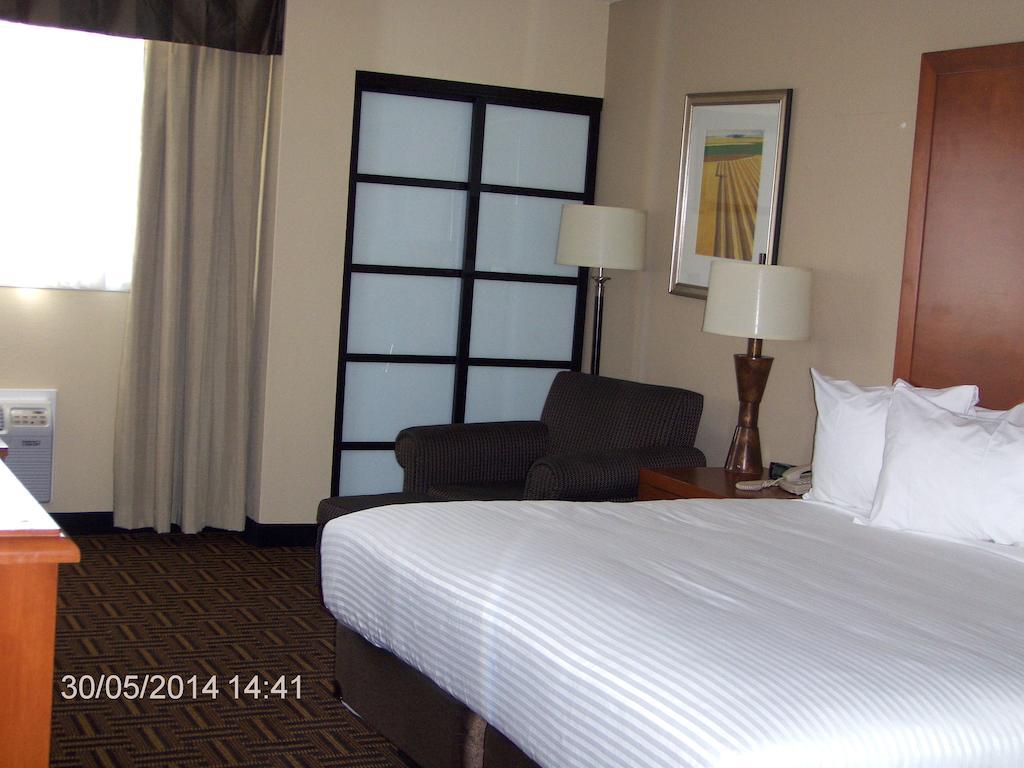Wyndham Garden Medicine Conference Center Hotel