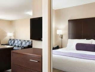 Days By Wyndham Medicine Hotel Medicine Hat