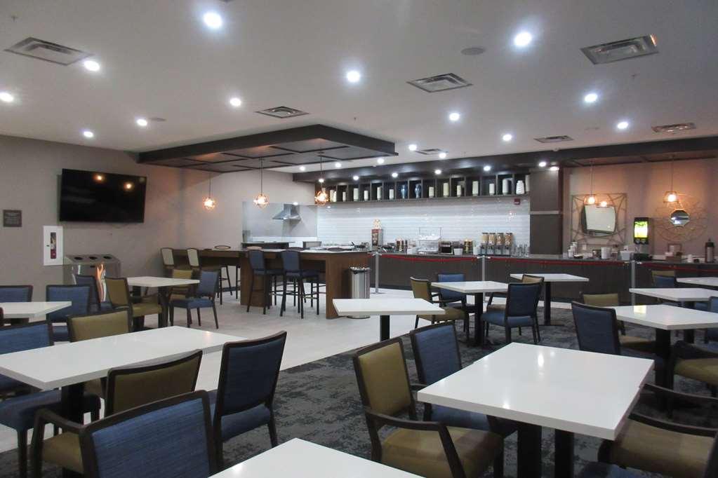 Western Premier Executive Residency Medicine 3* Medicine Hat