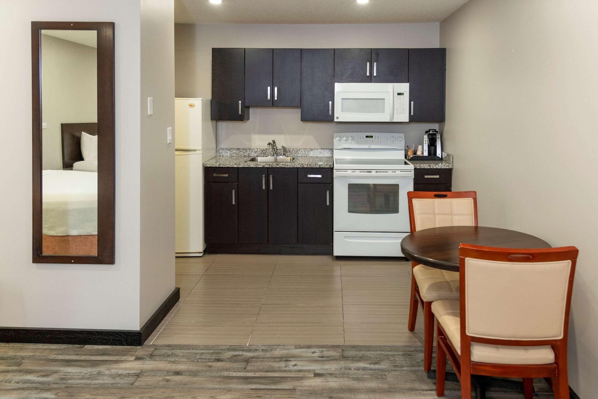 Ramada Medicine 2* Medicine Hat