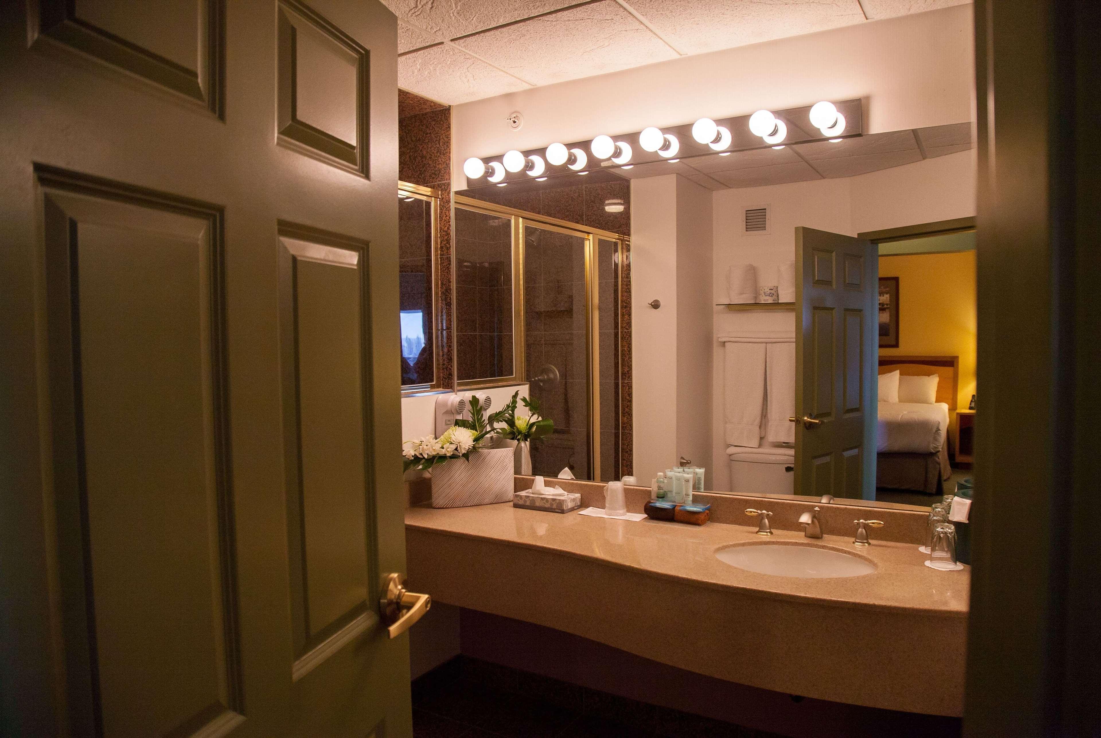Medicine Lodge, Trademark Collection By Wyndham Hotel 4*