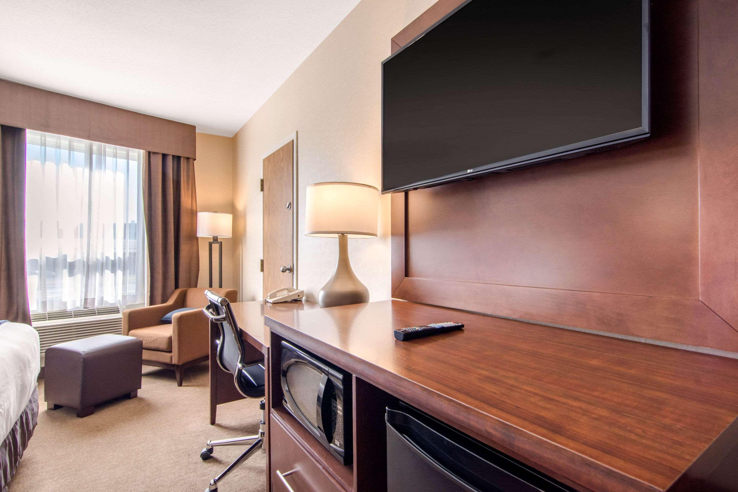 Hotel Comfort &