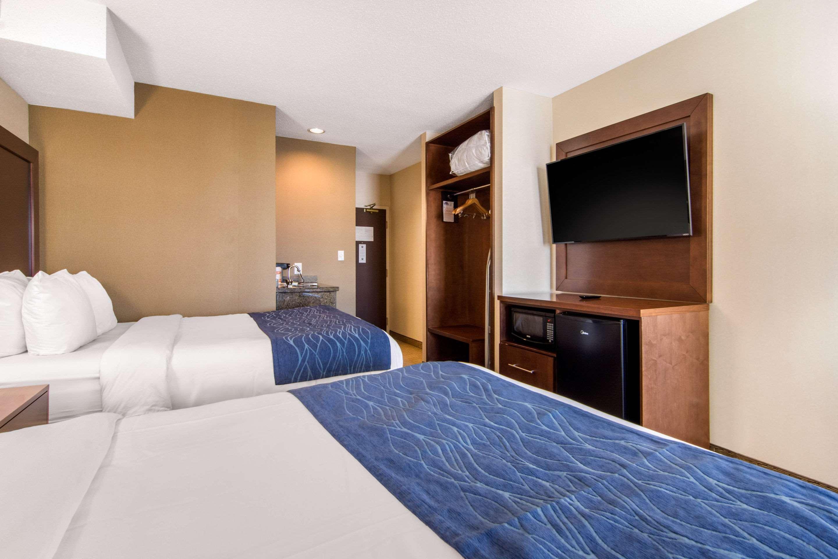 Hotel Comfort & Medicine Hat
