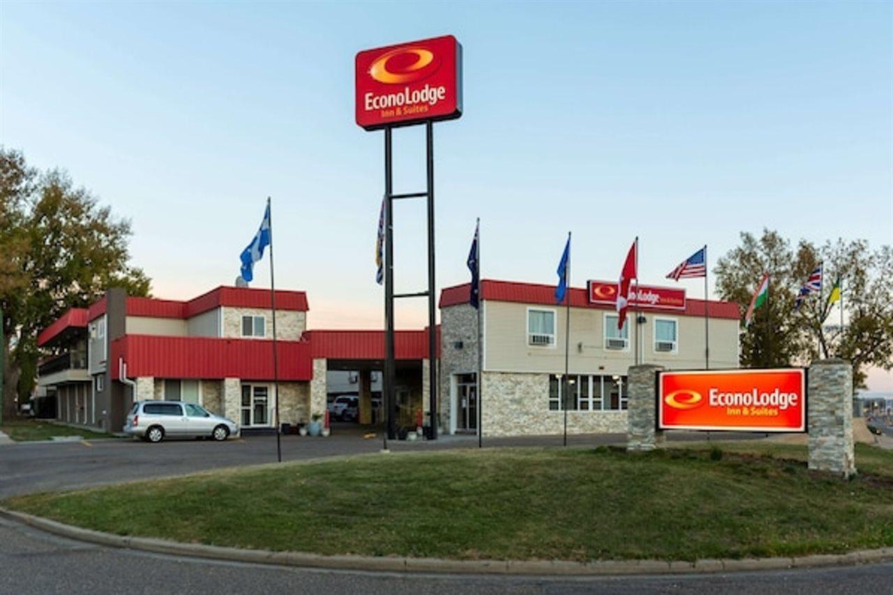 Ramada Medicine 2*