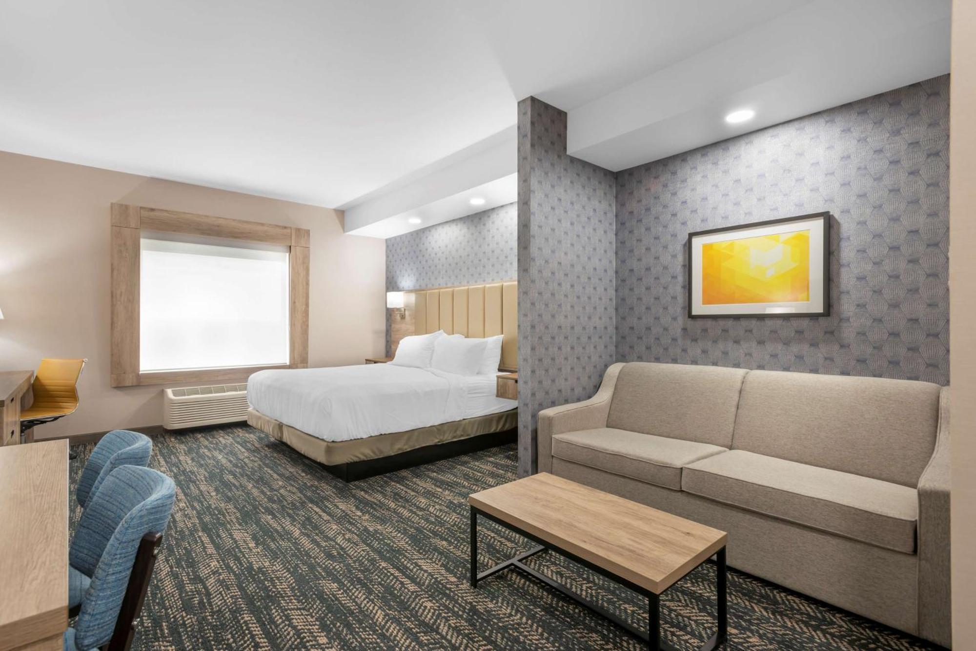 Western Premier Executive Residency Medicine Hotel