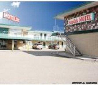 Sun-dek Motel