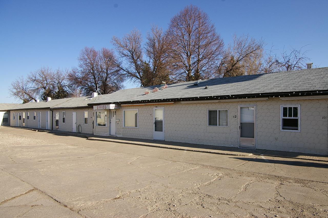 Hat Motel Medicine Hat