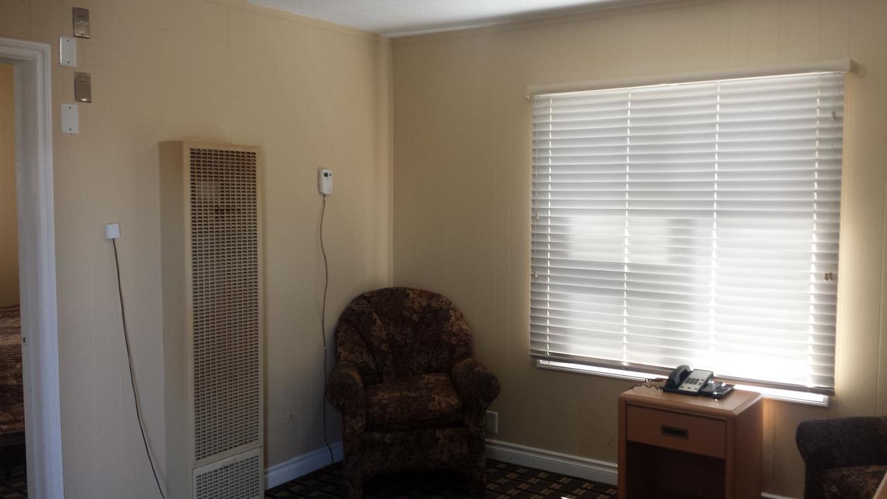 Tc Motel 2*