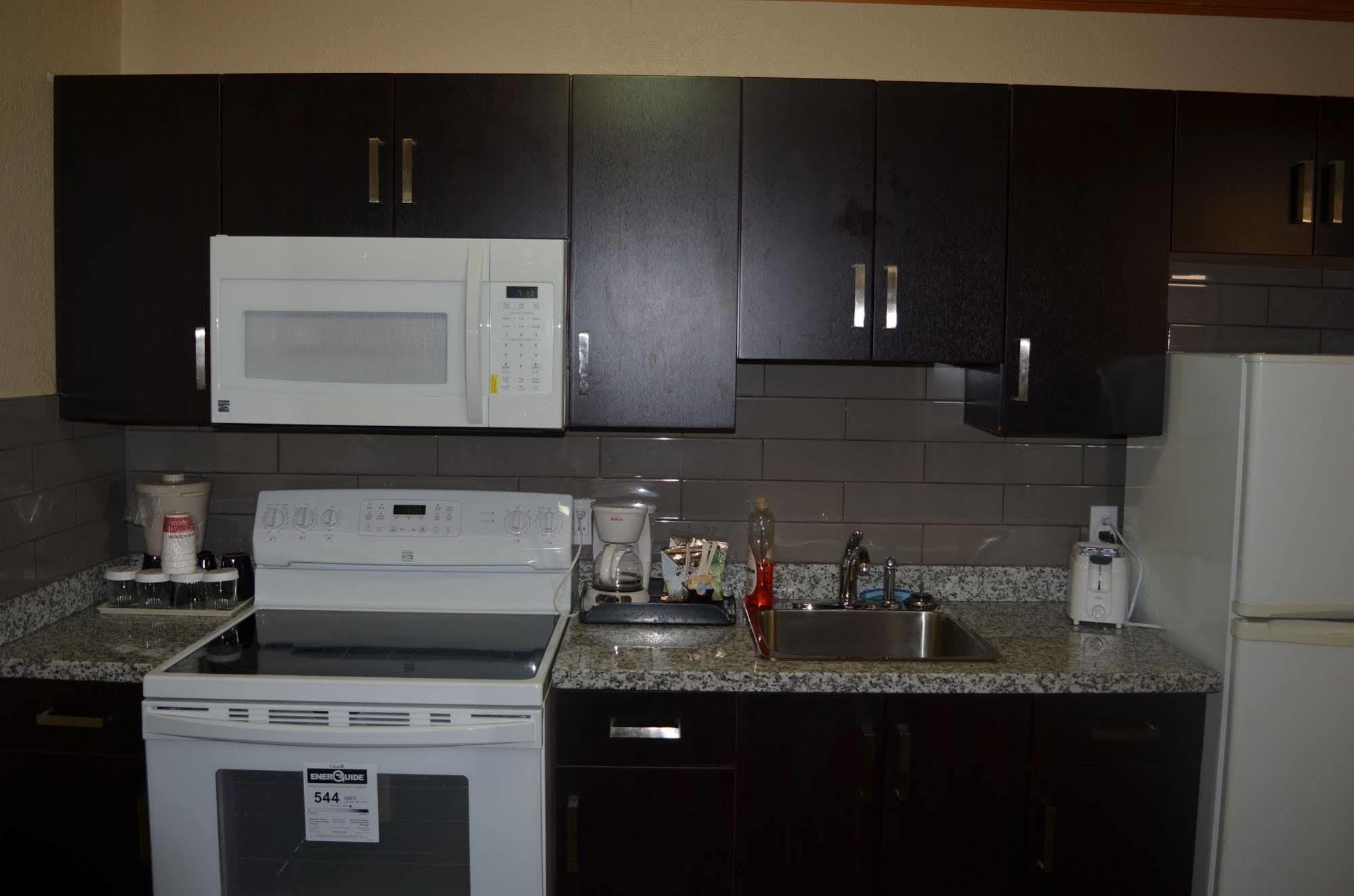 Ramada Medicine 2* Medicine Hat